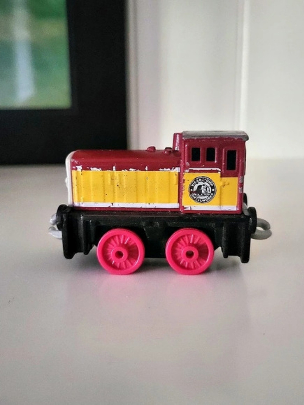 Thomas & Friends Dart Diesel train Red & Yellow
